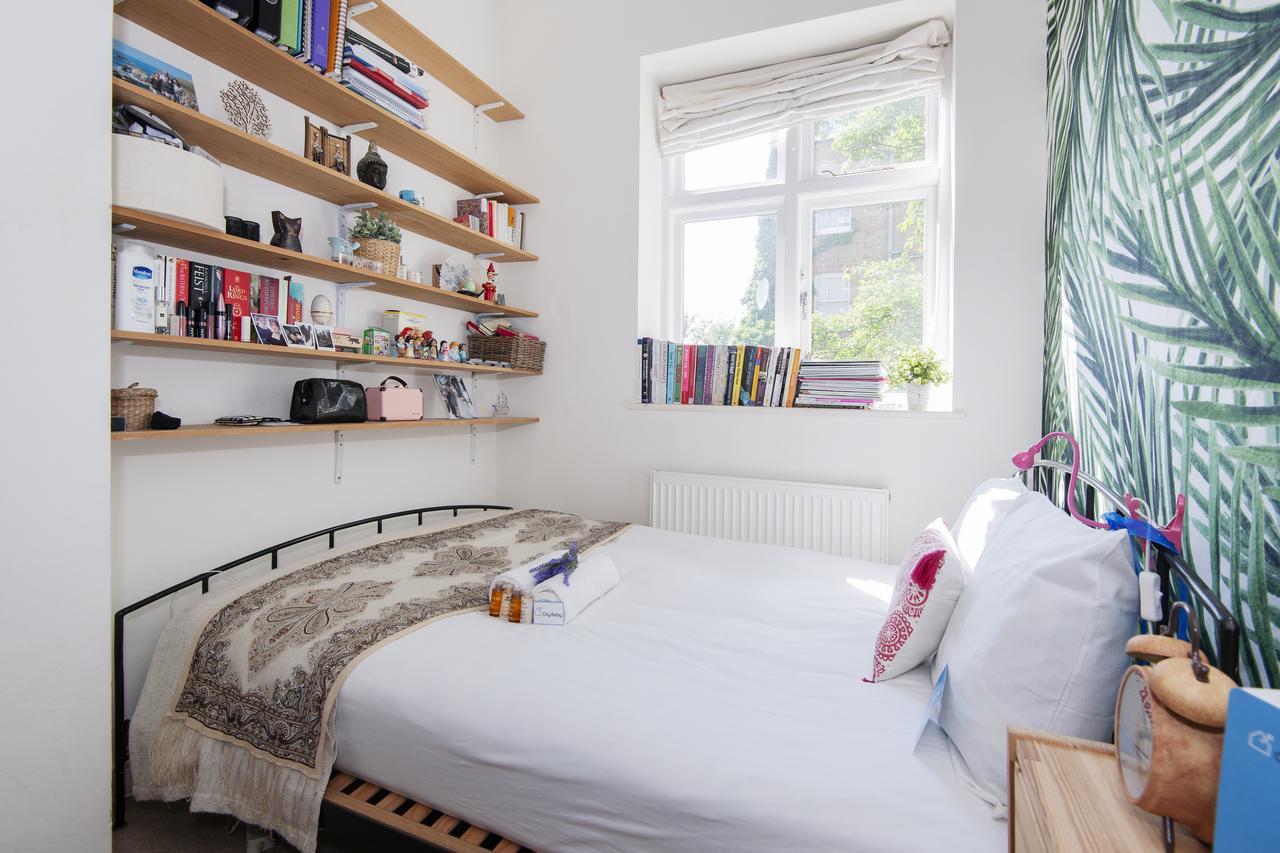 Bright Gratton Road Apartment 런던 외부 사진