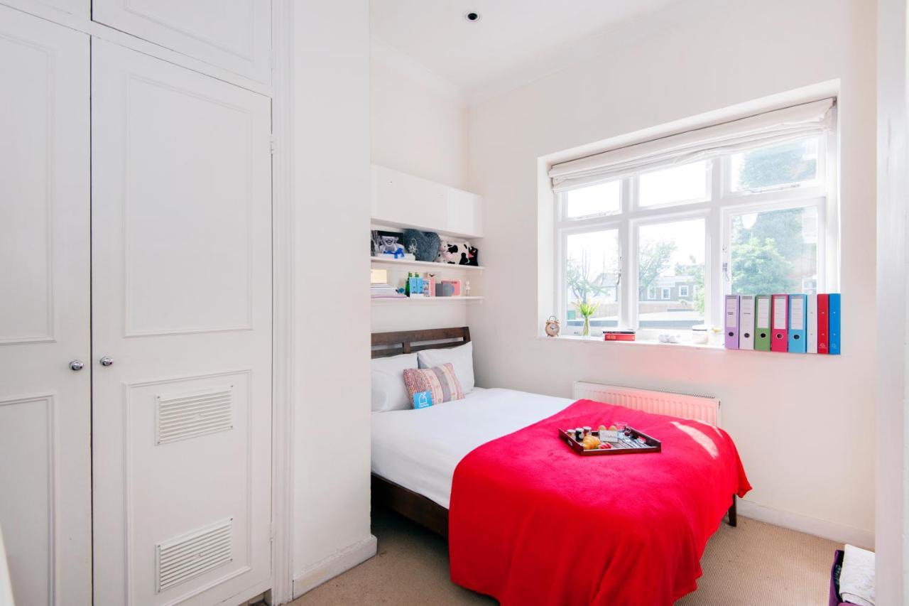 Bright Gratton Road Apartment 런던 외부 사진